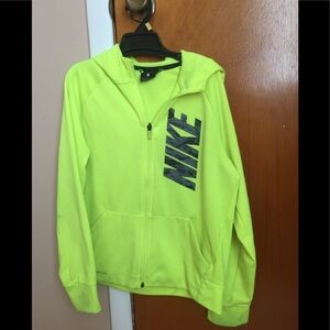 ➡️2/$20⬅️❗️Youth boy’s Nike zip up hoodie 💚